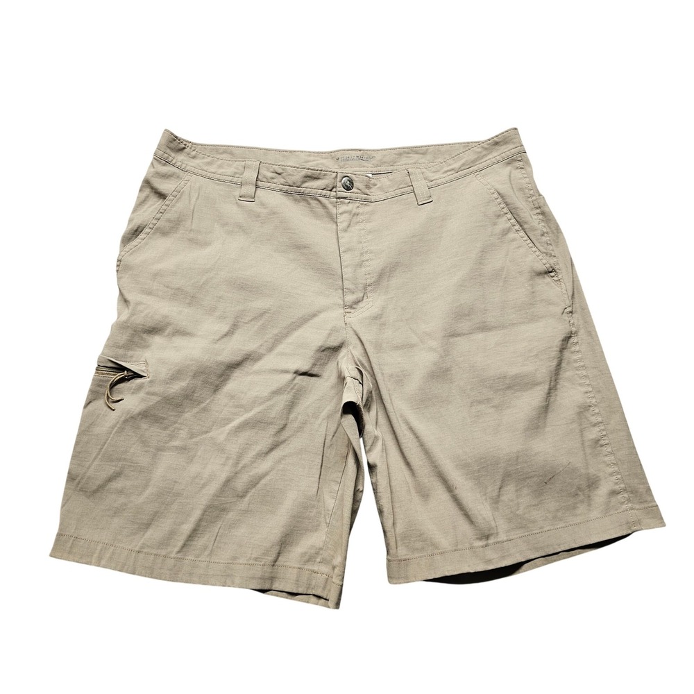 Columbia Cargo Shorts Mens 40 Tan Omni-Shield Water Repellent Hiking Outdoor
